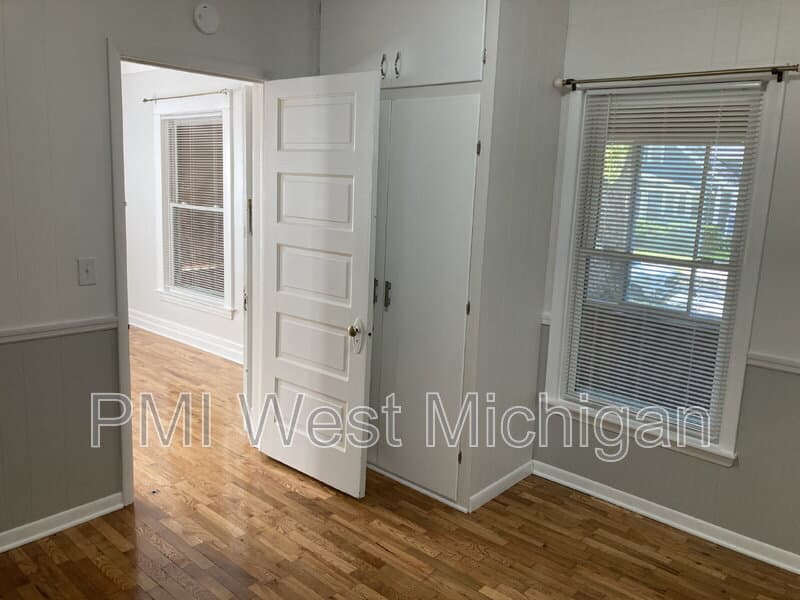 Grand Rapids Condo: 36 Lowell Ave NE