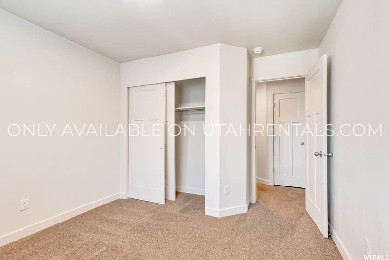 Vineyard Condo: 202 N 725 E
