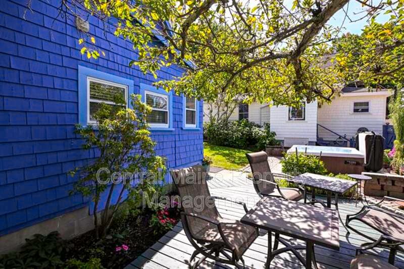 Old Orchard Beach House: 20 13th Street