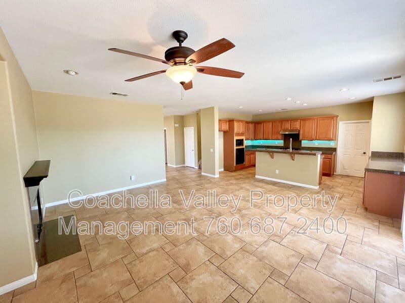 Indio House: 84543 Strada Way