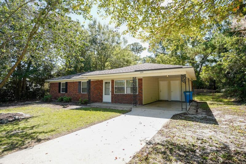 Rincon House: 109 14th St