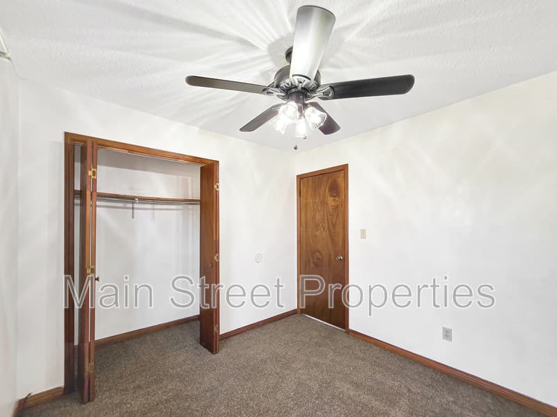 Milton House: 5595 Osceola Street