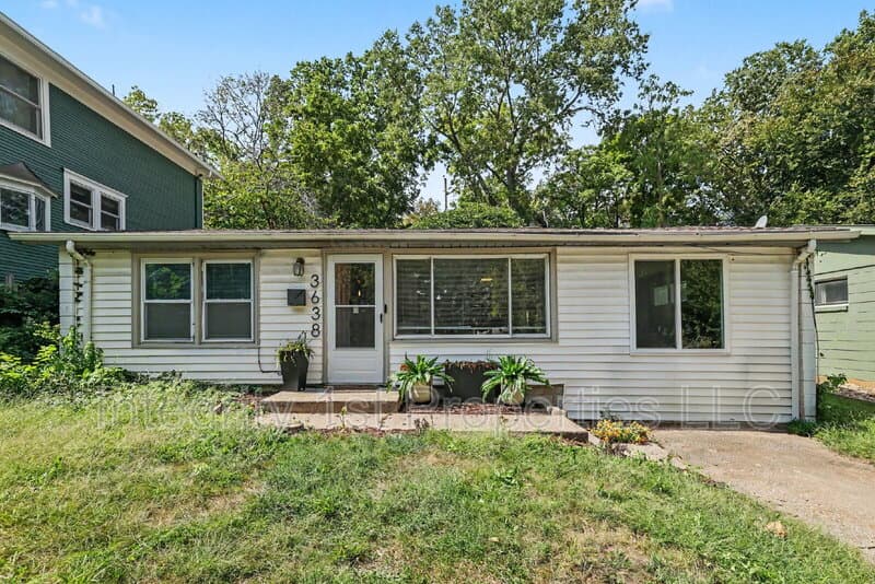 Kansas City House: 3638 Genessee Street