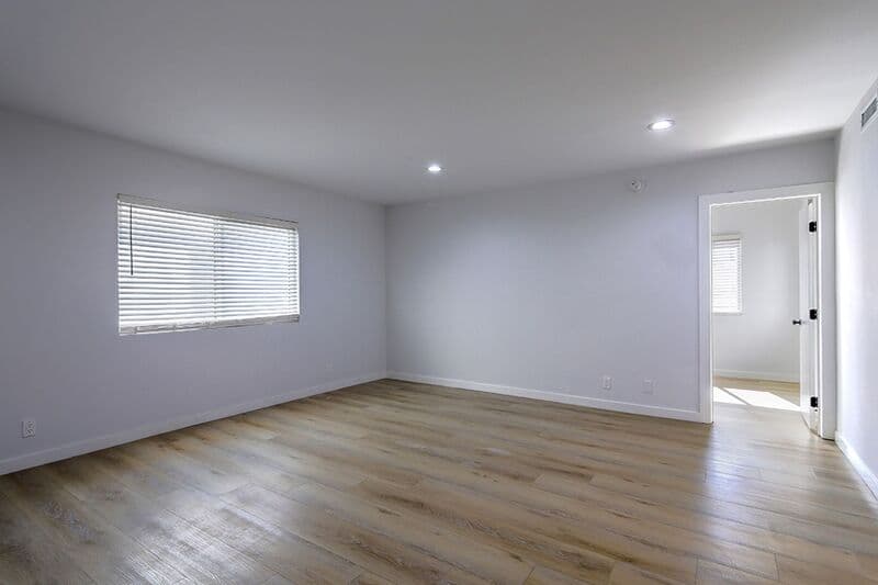 Tujunga House: 7323 Valmont Street