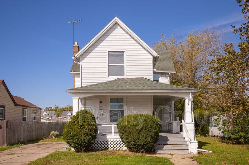 Lorain House: 1222 W 14 St.
