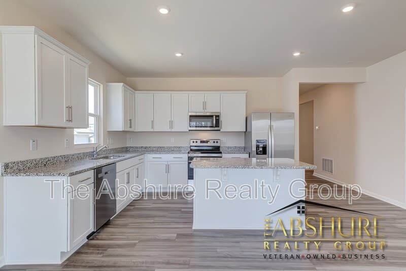 Raleigh House: 3512 Arctic Brook Street