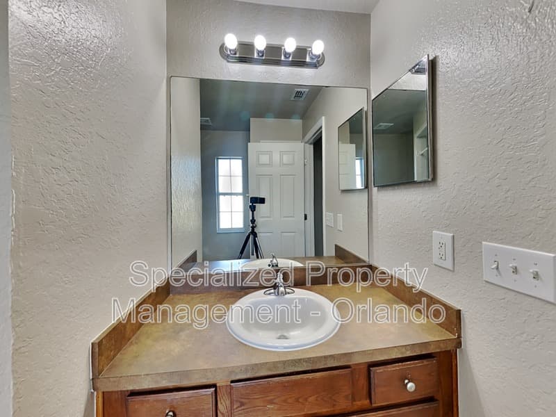 Winter Haven House: 247 Lake Eloise Pointe Blvd
