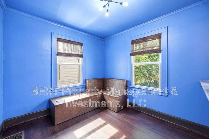 Charlotte House: 2208 Wilmore Drive