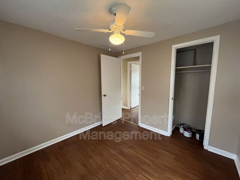 Aiken House: 1077 Williston Road