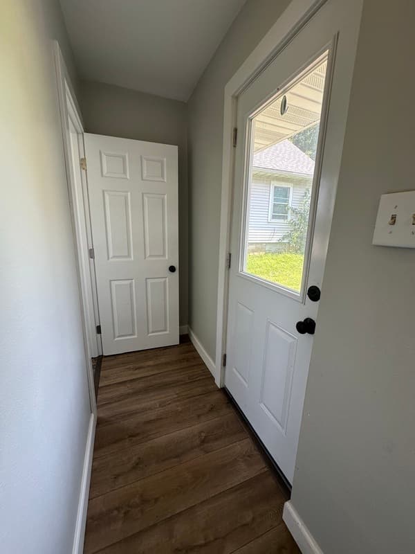 Cedar Rapids House: 1212 20th Ave SW