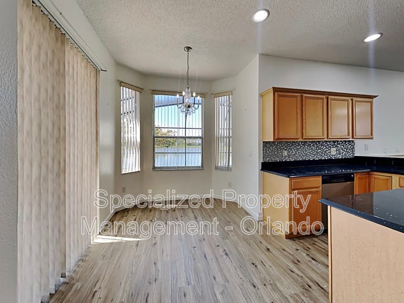 Orlando House: 728 Hardwood Cir