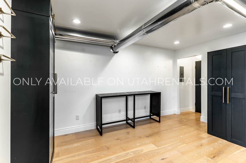 Salt Lake City Condo: 276 E Broadway St