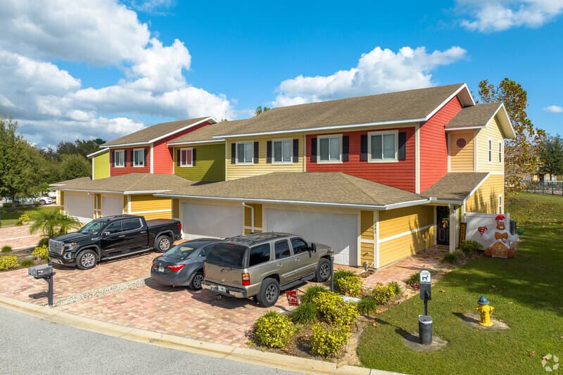 Winter Haven Townhome: 1125 Evergreen Court