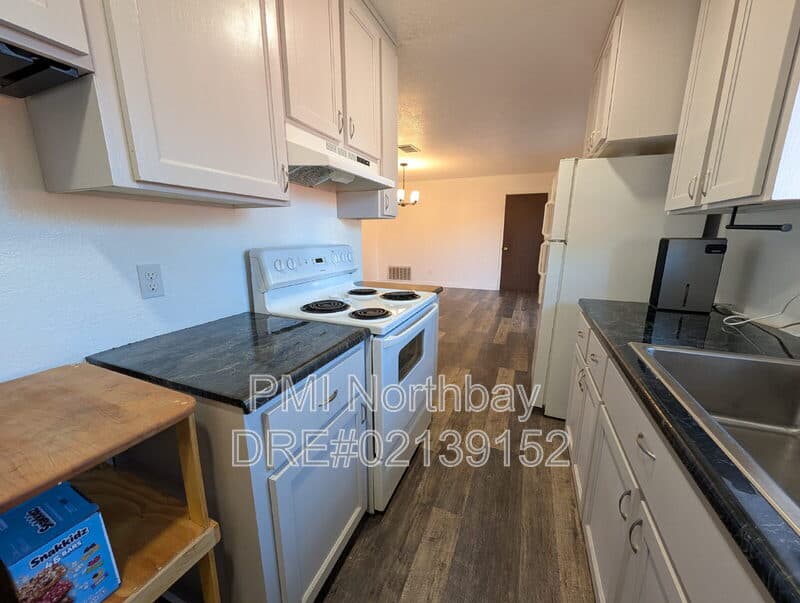 Suisun City House: 232 Long St