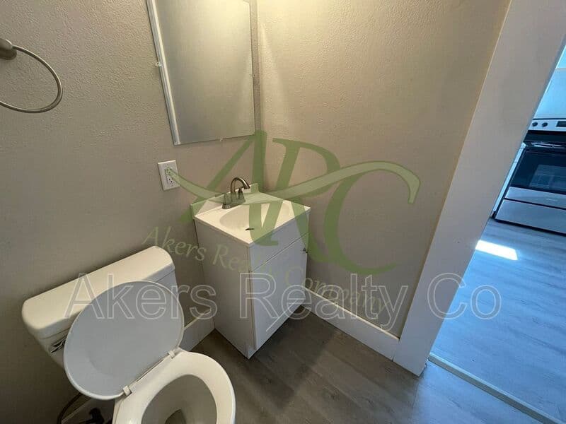 Pueblo House: 1404 Beulah Ave