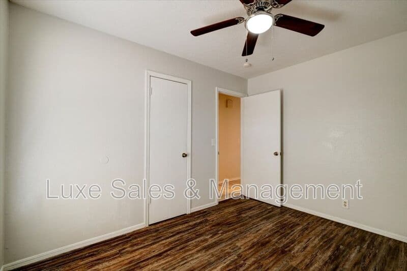 Oklahoma City House: 8302 NW 8th Street