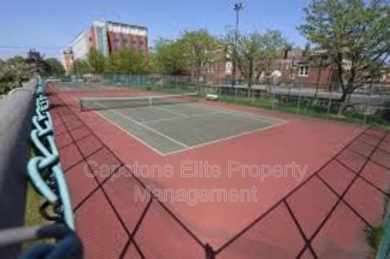 Newark Condo: 1 Cornerstone Lane