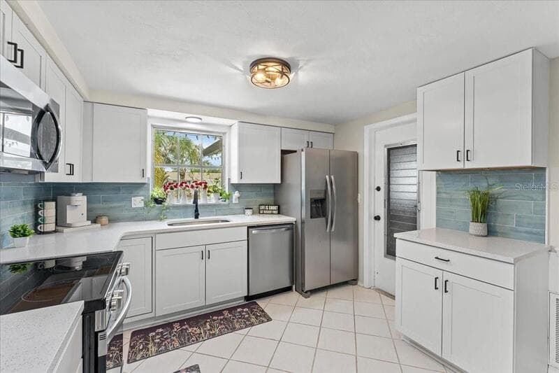Port Richey House: 10914 Oakdale Avenue