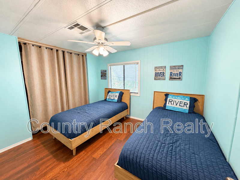 Bullhead City House: 1635 Yale Drive