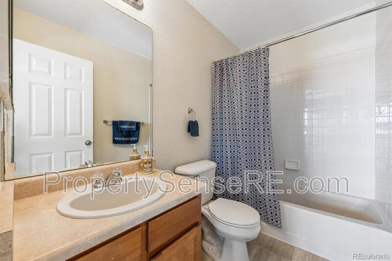 Aurora Townhome: 642 S Norfolk Way