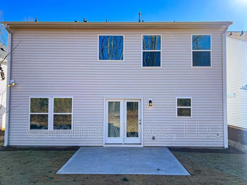 Inman House: 345 Carramore Drive