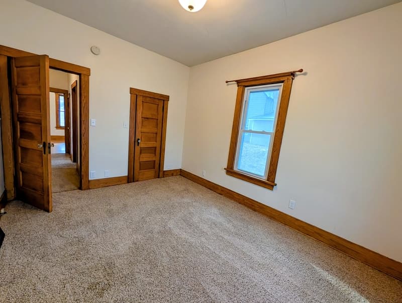 Oskaloosa House: 1015 A Avenue East
