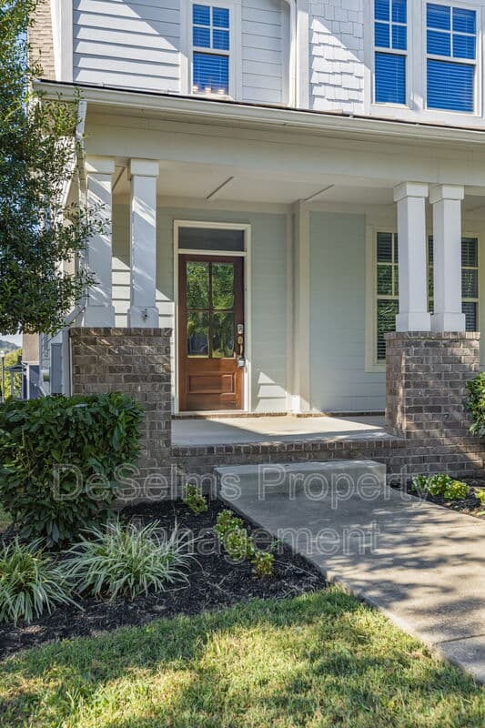 Thompson's Station House: 2792 Americus Drive