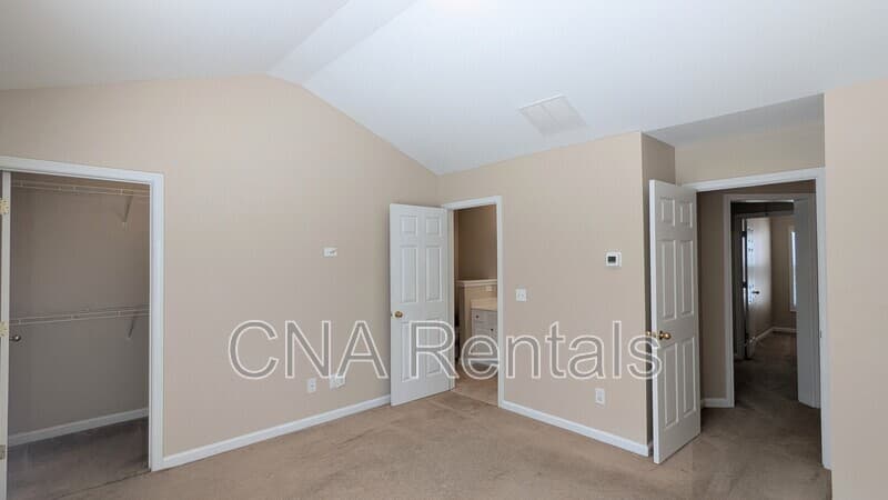 Kennesaw Townhome: 1747 Oakbrook Ln