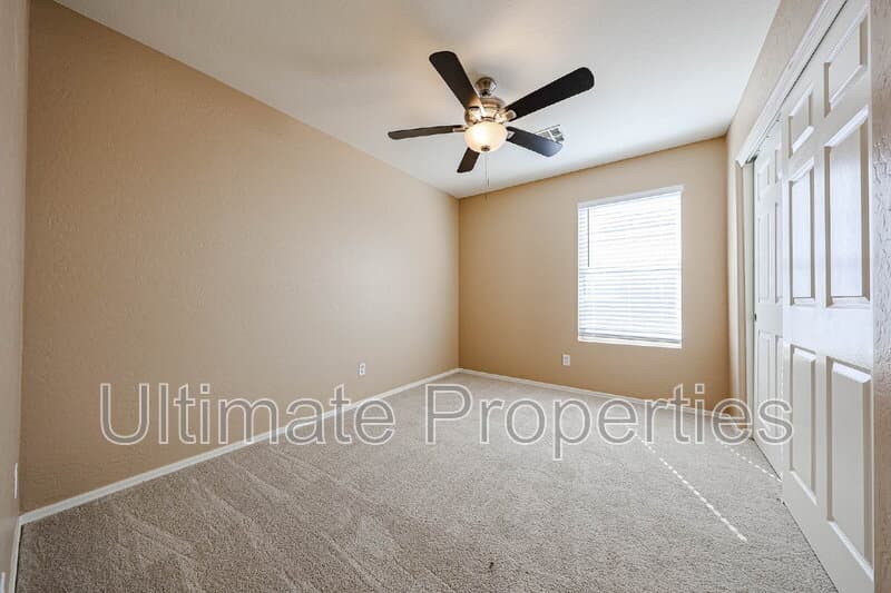 Surprise House: 11911 N 148th Ave