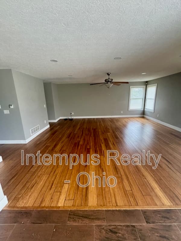 Lewis Center House: 1482 Geranium Dr