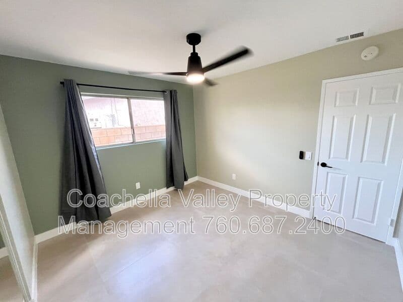 Palm Desert House: 76723 New York Ave