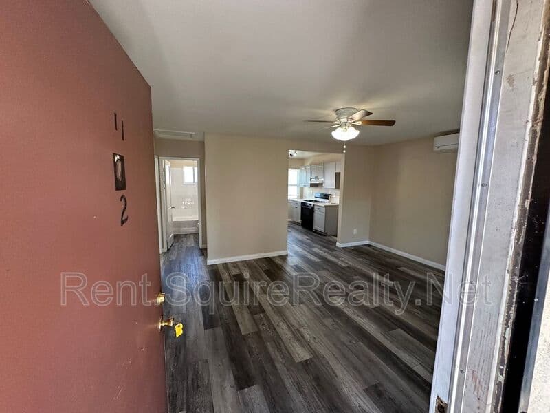 Azusa Condo: 936 W. Foothill Blvd