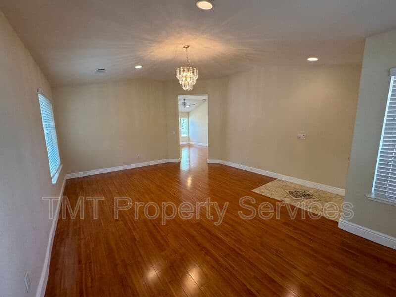 Gold River House: 2144 Gold Hollow Ct