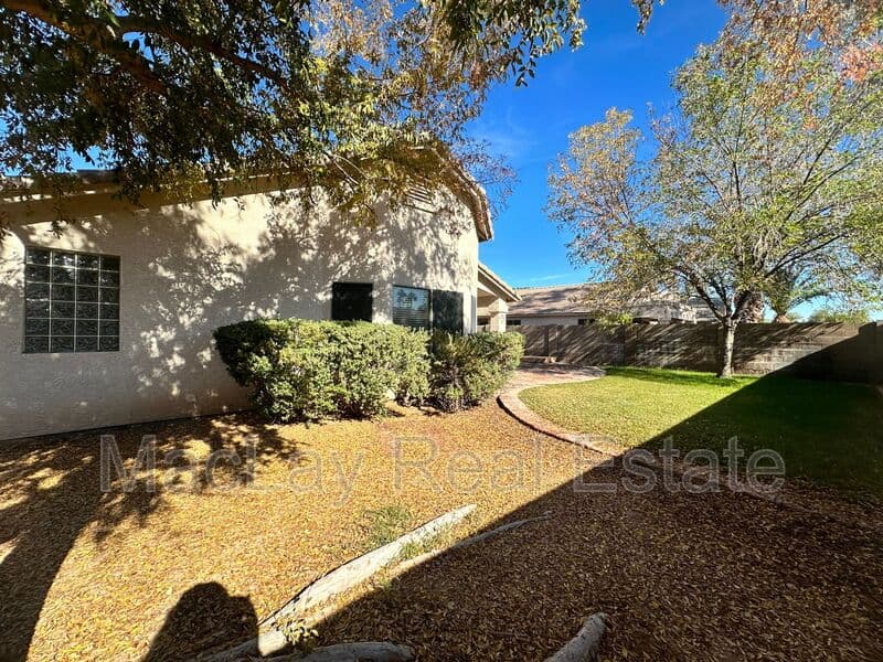 Chandler House: 1831 W. Havasu Way