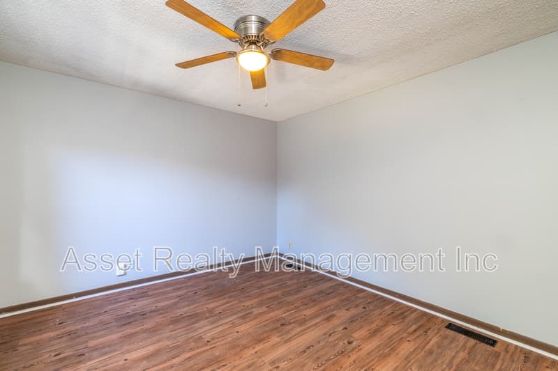 Knoxville Condo: 9124 Woodpark Lane Northwest - D