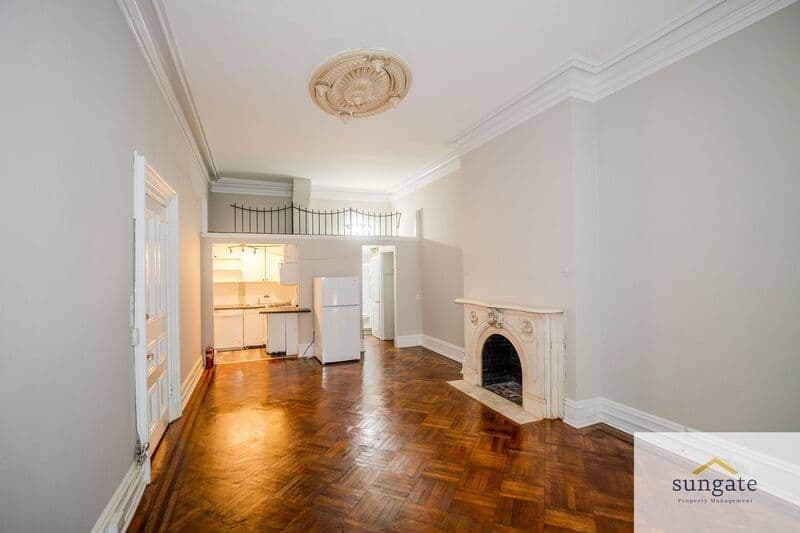 Baltimore Condo: 907 Saint Paul St