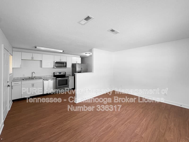 Chattanooga House: 800 Moss St