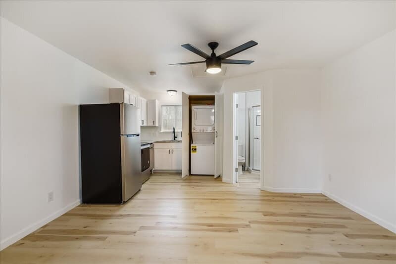 Austin Condo: 1118 Ebert Avenue