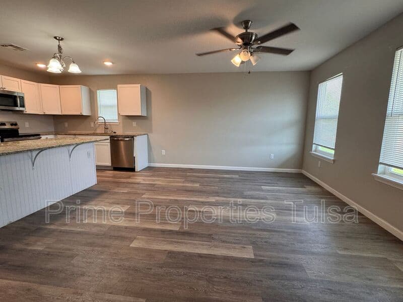 Tulsa Condo: 4120 W. 56th Pl. S.