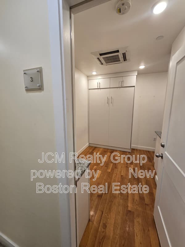 Chelsea Condo: 21 Fifth Street
