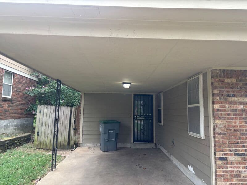 Memphis House: 3705 Julia St