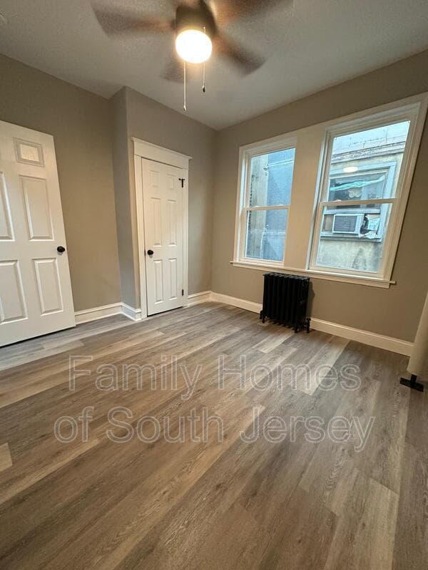 Upper Darby Apartment: 7307 W Chester Pike
