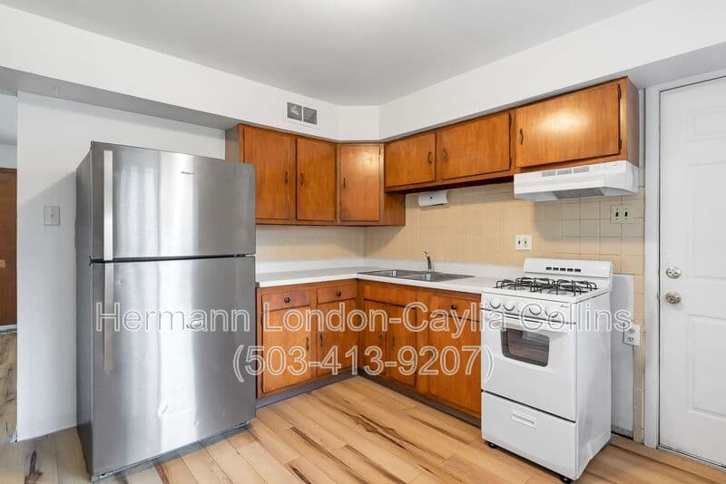 Saint Ann House: 11276 Liana Lane