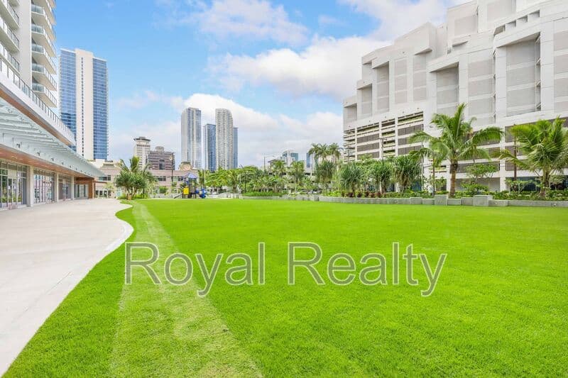 Honolulu Condo: 1515 Liona St