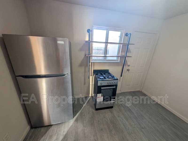 Albuquerque House: 212 65th St NW*Unit C