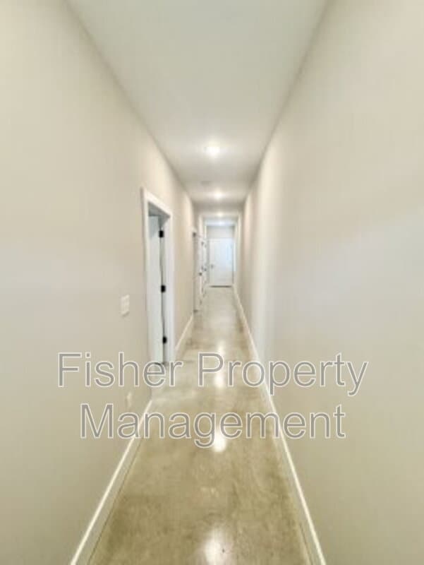 Richmond Condo: 1412 Rogers St