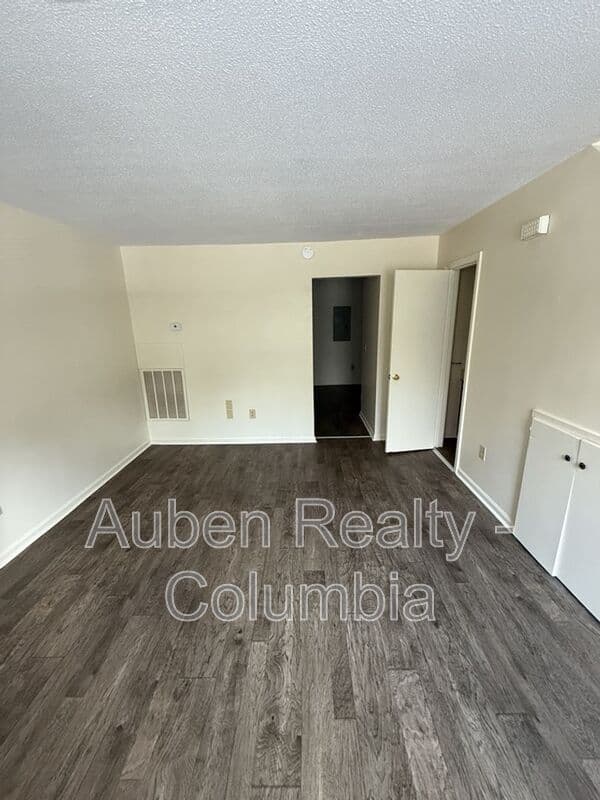 Columbia Condo: 3606 Medical Dr