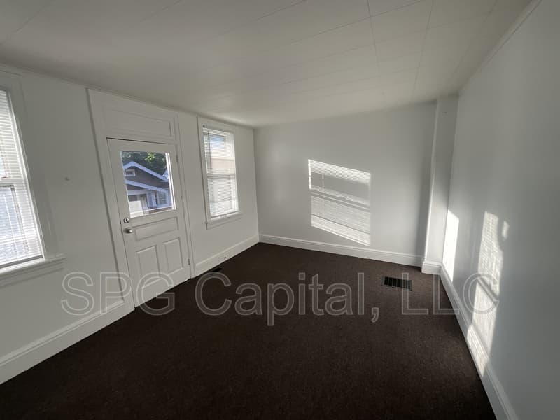 York House: 440 Juniper Street