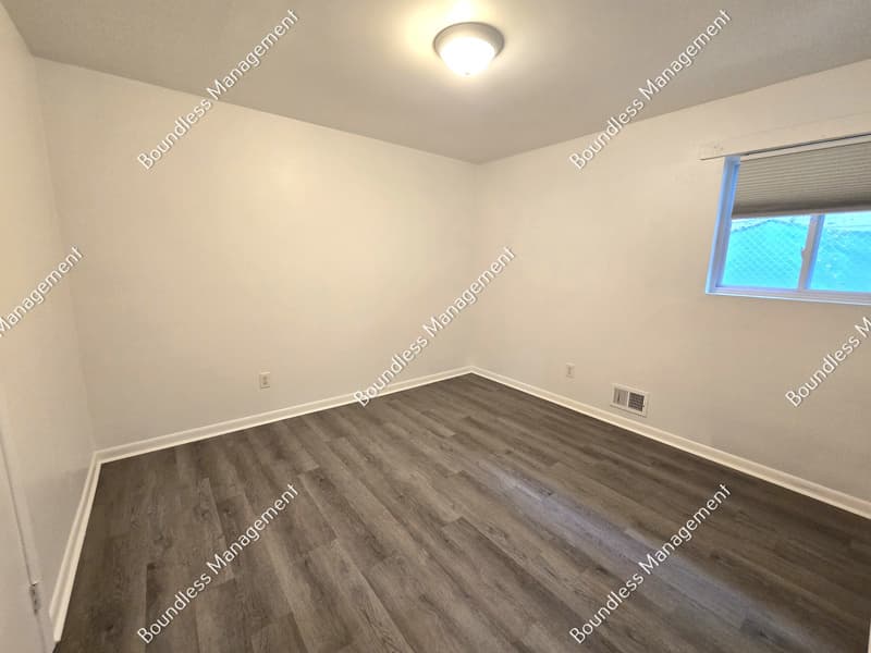East Point Condo: 2762 Palm Dr