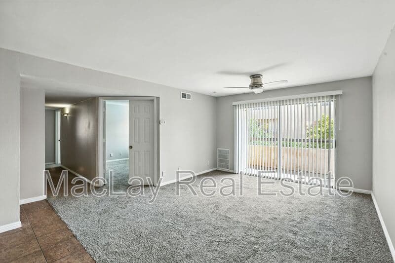 Scottsdale House: 8055 E. Thomas Rd.